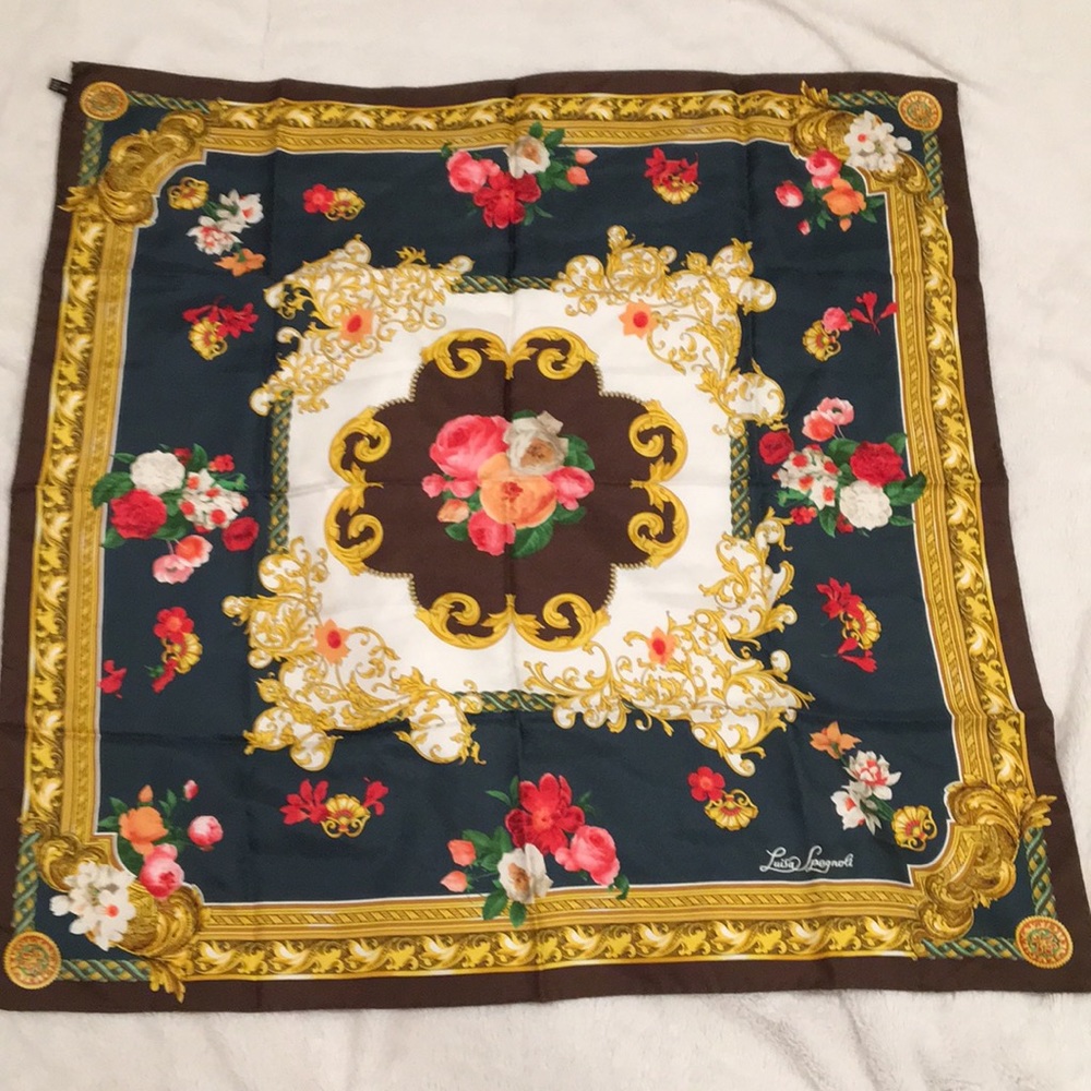 Luisa Spagnoli 100% silk Authentic scarf